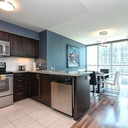 Napa Furnished Suites At Cn Tower & Maple Leaf Square Toronto Buitenkant foto