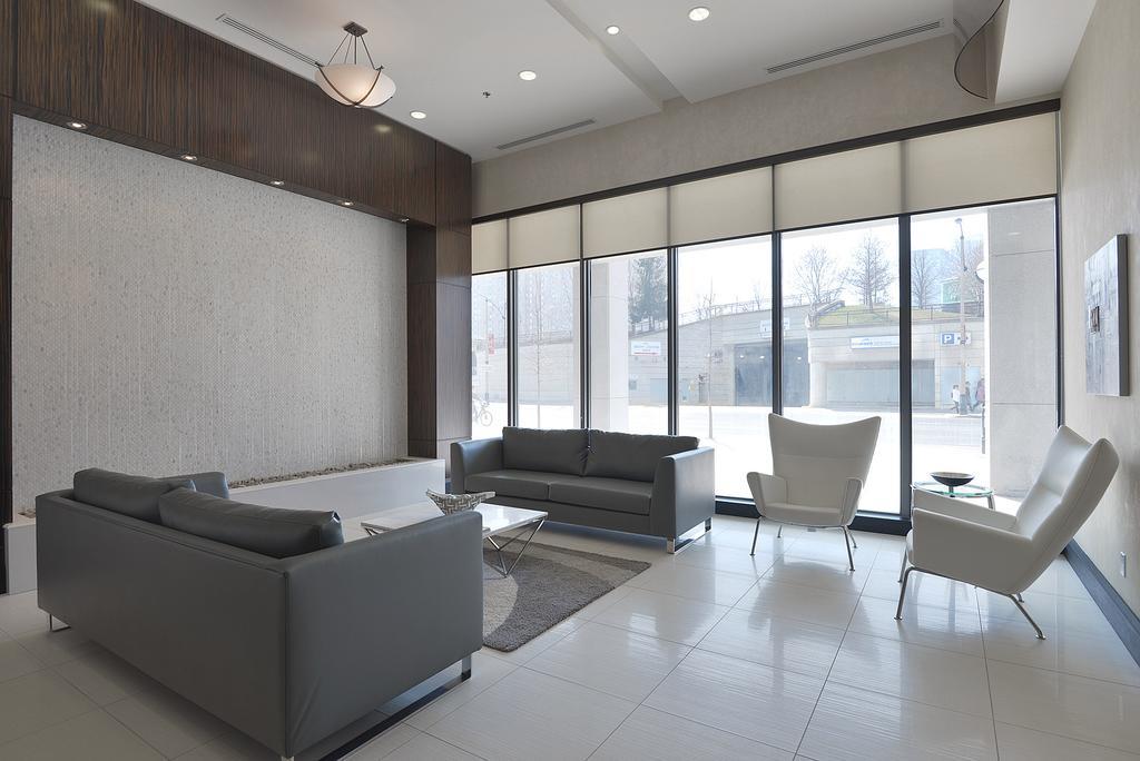 Napa Furnished Suites At Cn Tower & Maple Leaf Square Toronto Kamer foto