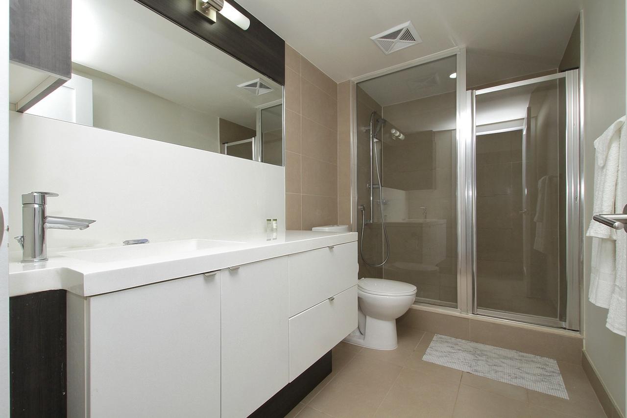 Napa Furnished Suites At Cn Tower & Maple Leaf Square Toronto Buitenkant foto