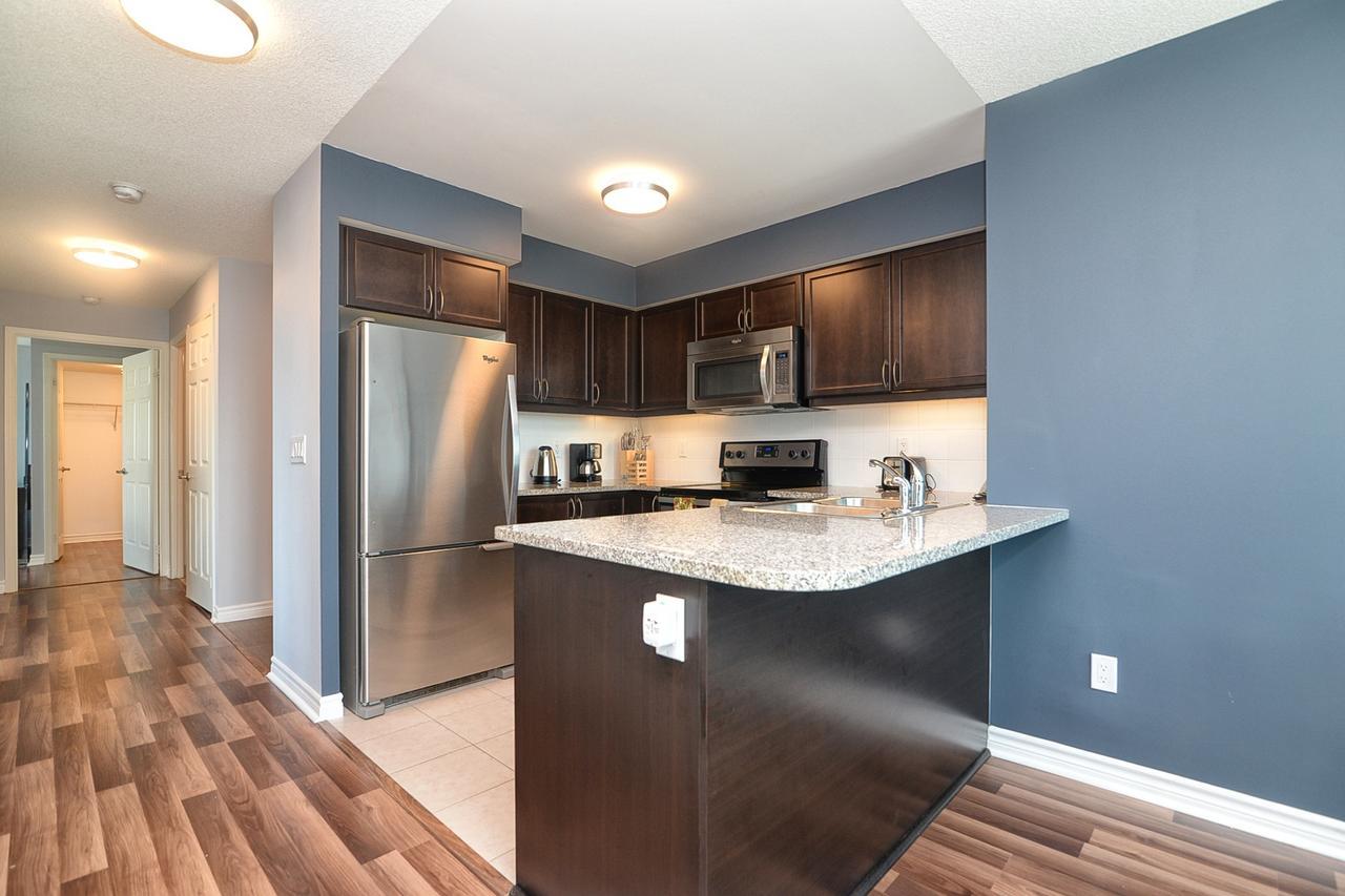 Napa Furnished Suites At Cn Tower & Maple Leaf Square Toronto Buitenkant foto